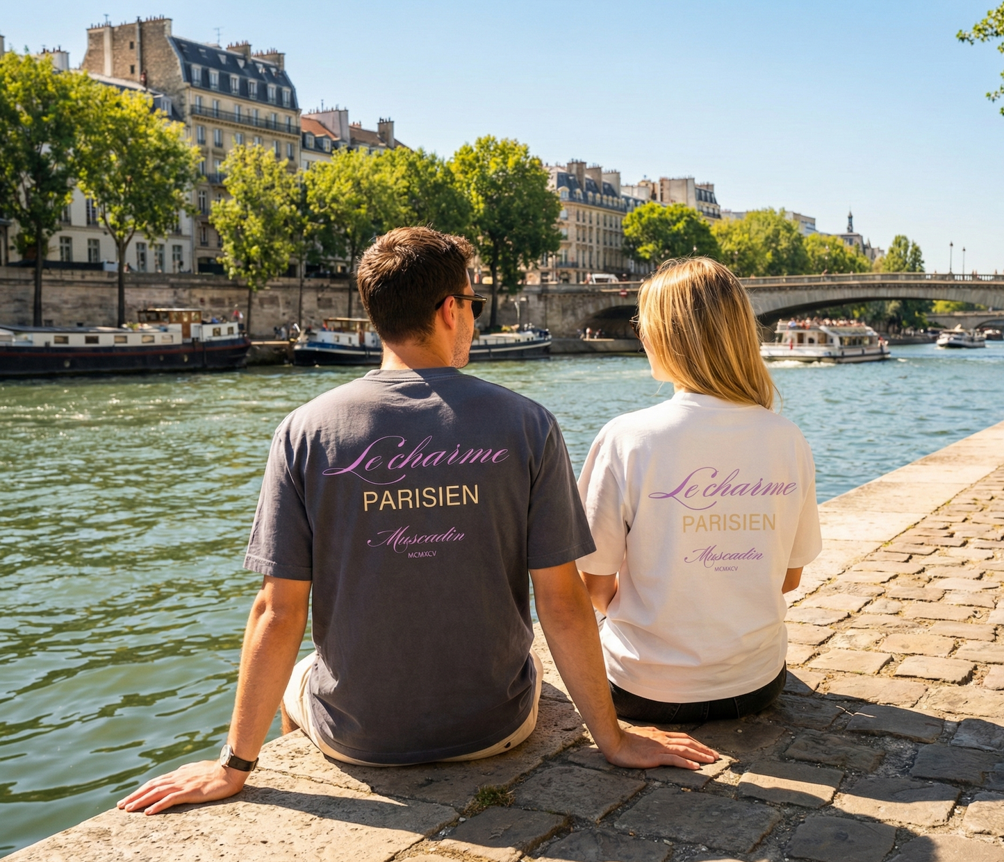 Le Charme Parisien Short sleeve T-shirt